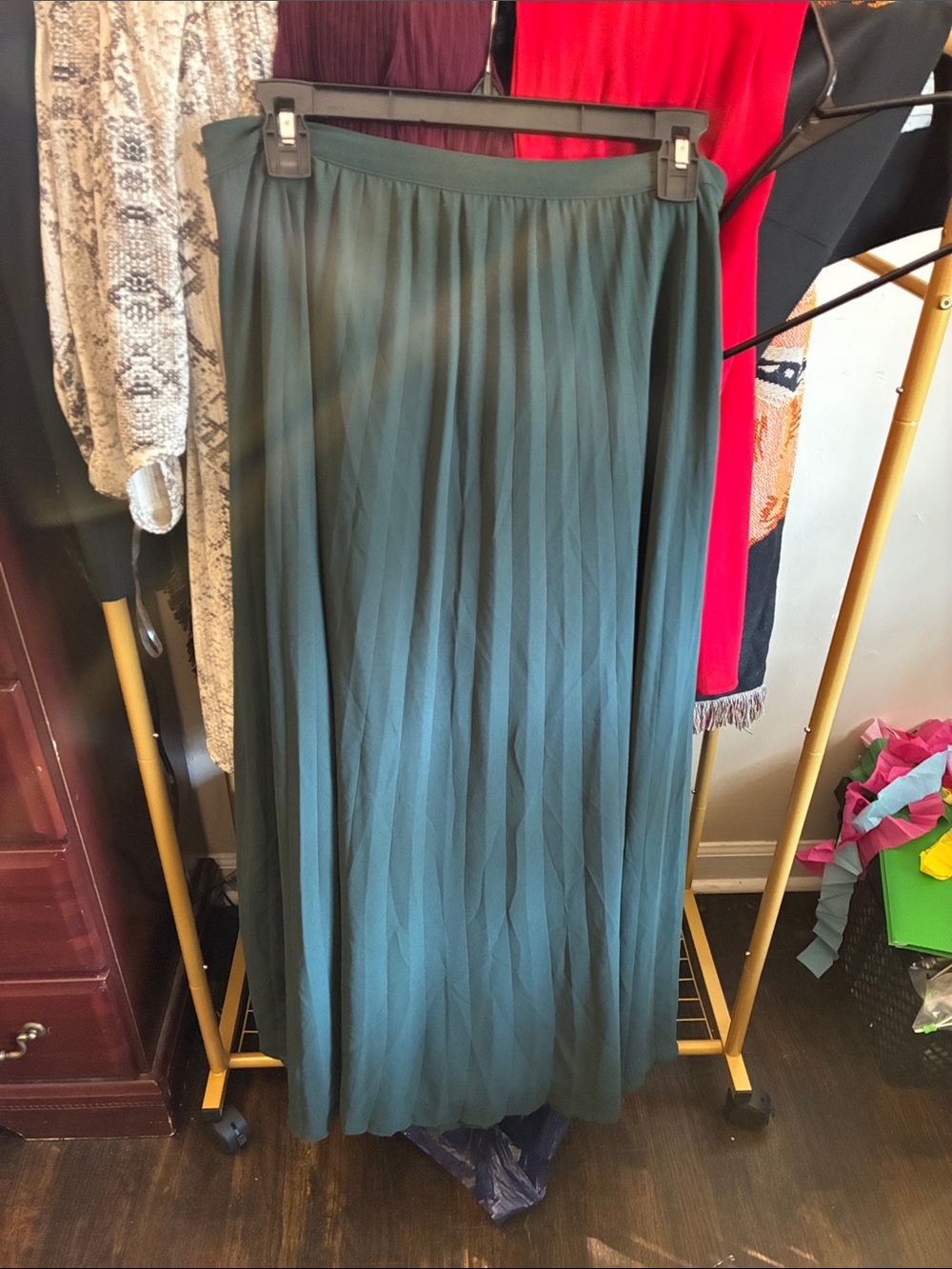 Forever 21 Forest Green Pleated Maxi Skirt